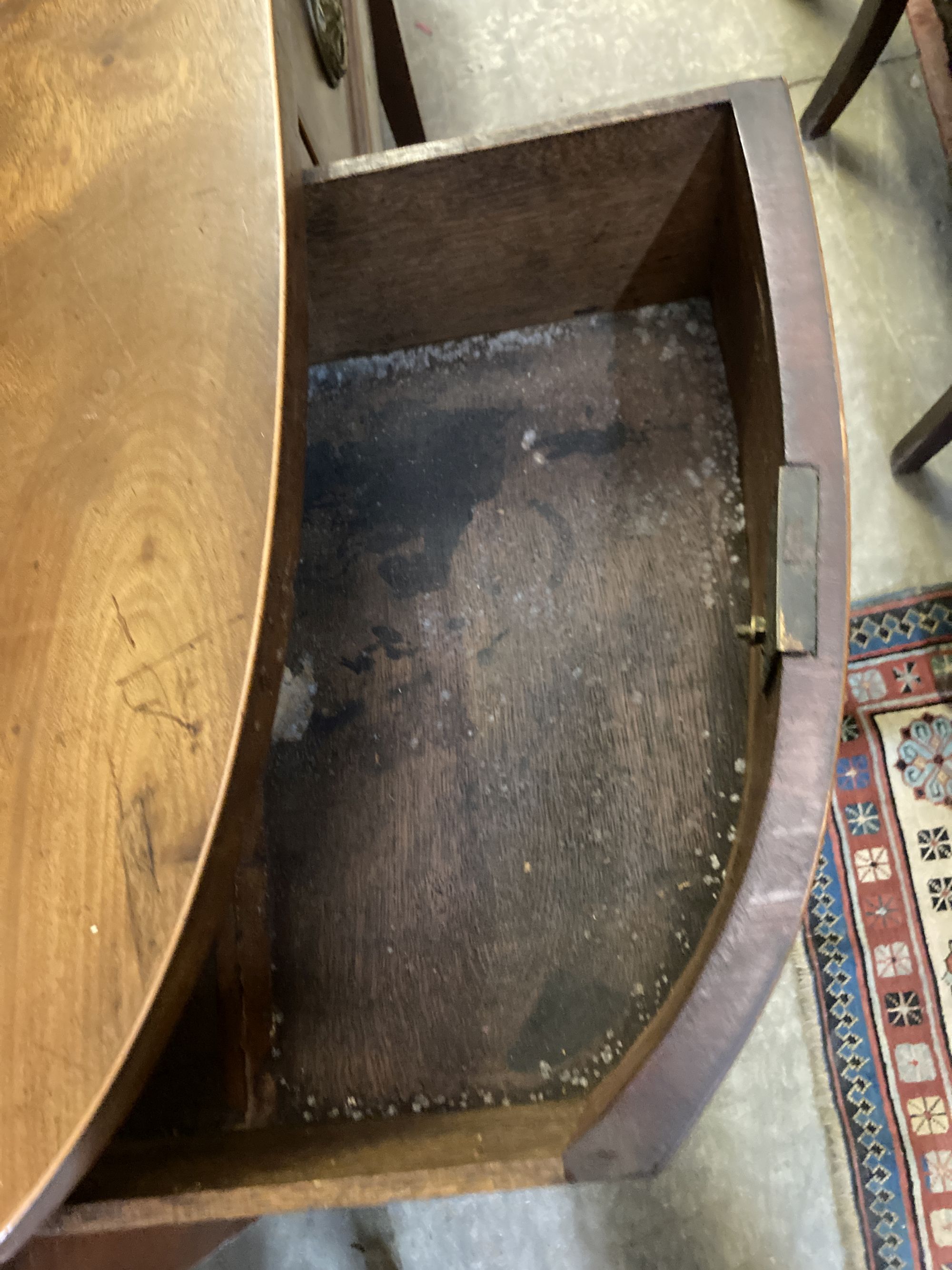 A George III mahogany bowfront sideboard, length 152cm, depth 65cm, height 92cm